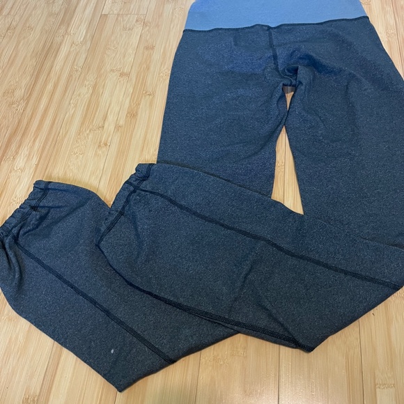 Lululemon recognition pants - Picture 5 of 9